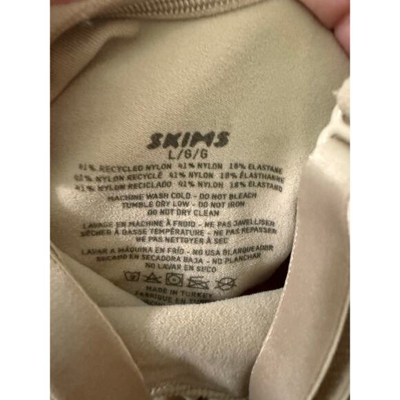 Skims Seamless Sculpt Mid Thigh Body Suit NWOT Size Large - Picture 4 of 5